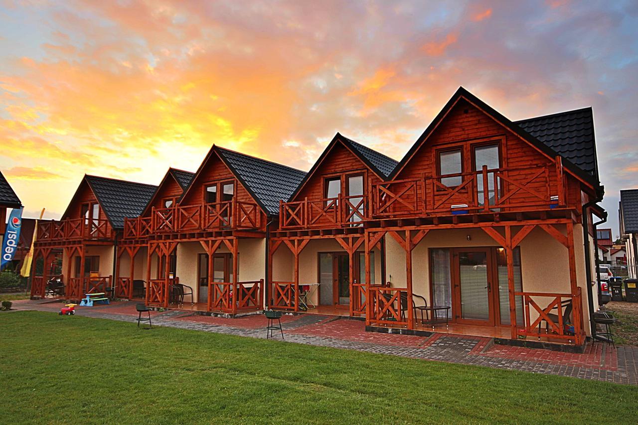 Magija Baltyku Hotel Sarbinowo Exterior photo